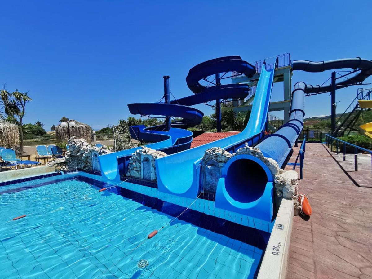Sidari Waterpark Hotel Luaran gambar